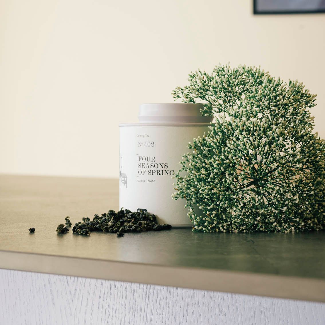 Whole Leaf Oolong from Taiwan for Tea Lovers